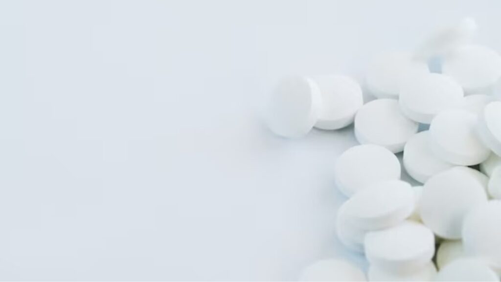 Se o médico que lhe assiste pelo SUS, prescreveu o tratamento com o medicamento Ixazomibe (Ninlaro), cumprindo alguns requisitos, o SUS deve fornecer a medicação para seu tratamento.