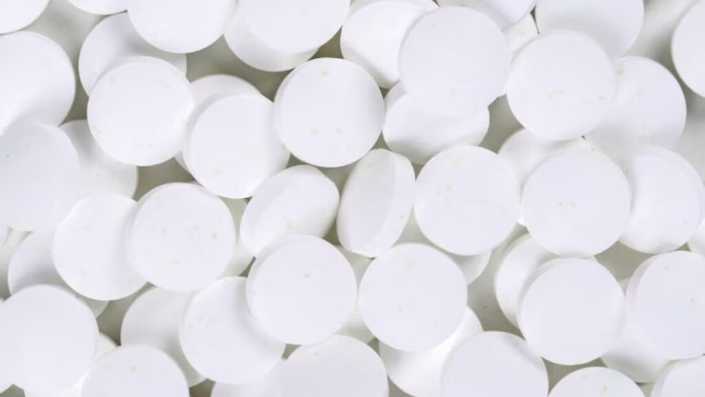 Se o médico prescreveu o tratamento com o medicamento Ixazomibe (Ninlaro), a operadora do plano de saúde tem obrigação de fornecer o medicamento.