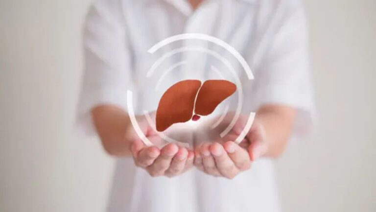 Havendo indicação médica, o plano de saúde deve cobrir o tratamento com radioembolização hepática.