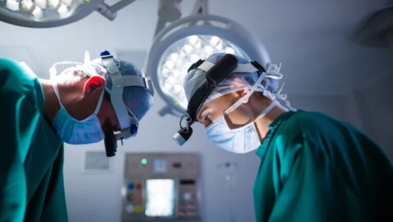 Havendo indicação médica, o plano de saúde deve cobrir o tratamento cirúrgico da epilepsia.