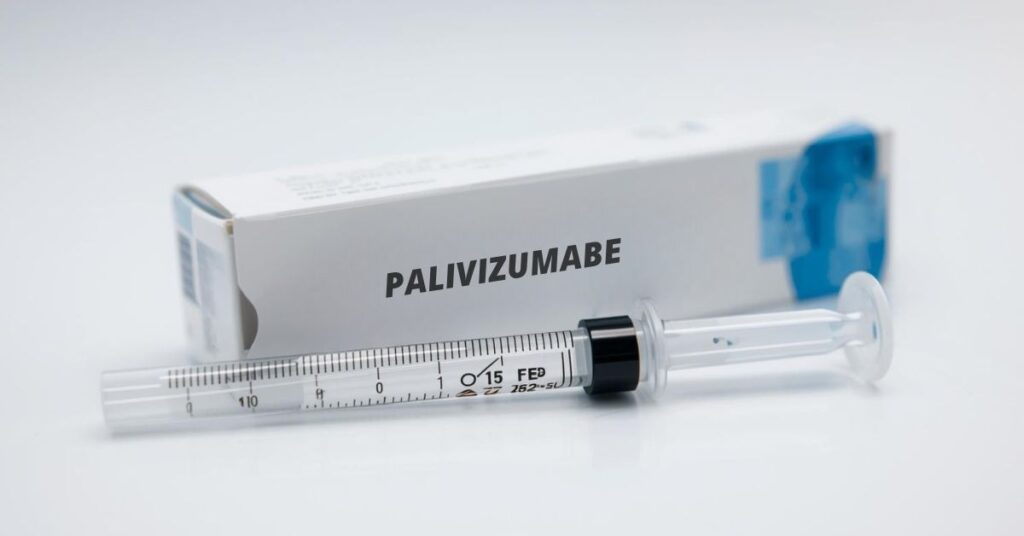 Havendo indicação médica, o plano de saúde pode recusar o Palivizumabe.