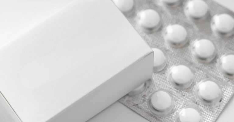 Havendo indicação médica, o SUS pode negar o Larotrectinibe.