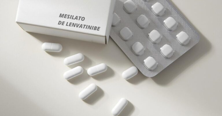 Havendo indicação médica, o plano de saúde pode recusar o Mesilato de Lenvatinibe.