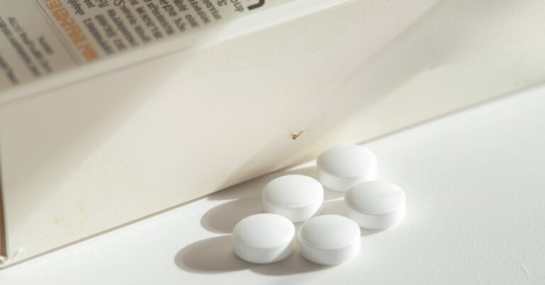 Havendo indicação médica, o SUS pode negar o Apalutamida.