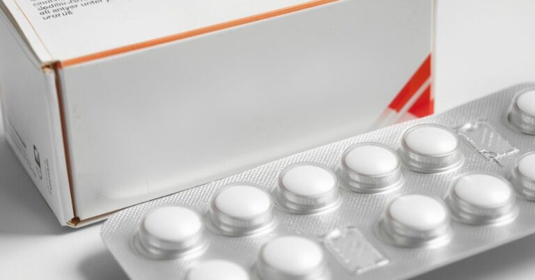 Havendo indicação médica, o SUS pode negar o Ribociclibe.