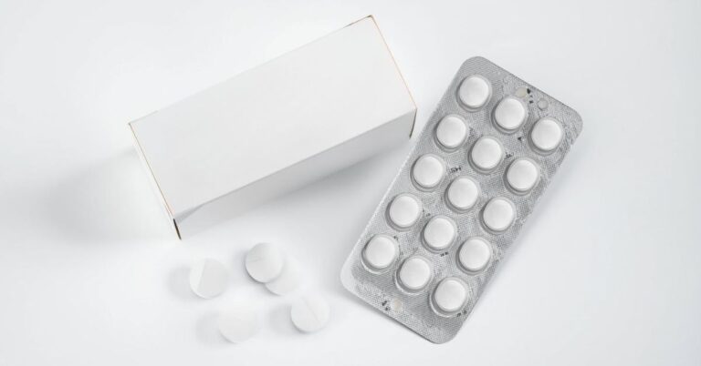 Havendo indicação médica, o SUS pode negar o Pomalidomida.