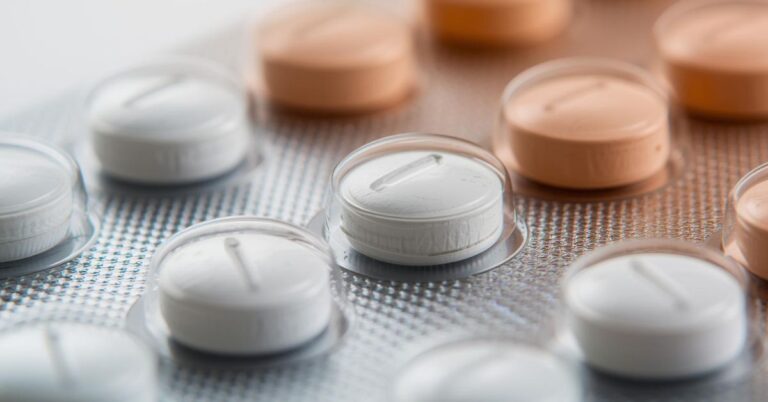 Havendo indicação médica, o plano de saúde pode recusar Belzutifano.