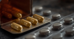 Havendo indicação médica, o plano de saúde deve cobrir o Encorafenibe.