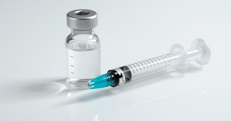 Havendo indicação médica, o plano de saúde deve cobrir o medicamento.