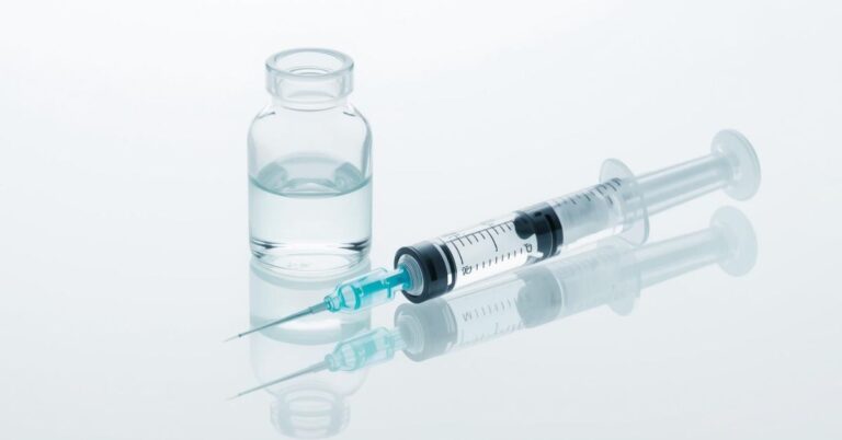 Havendo indicação médica, o SUS pode negar o Bortezomibe.