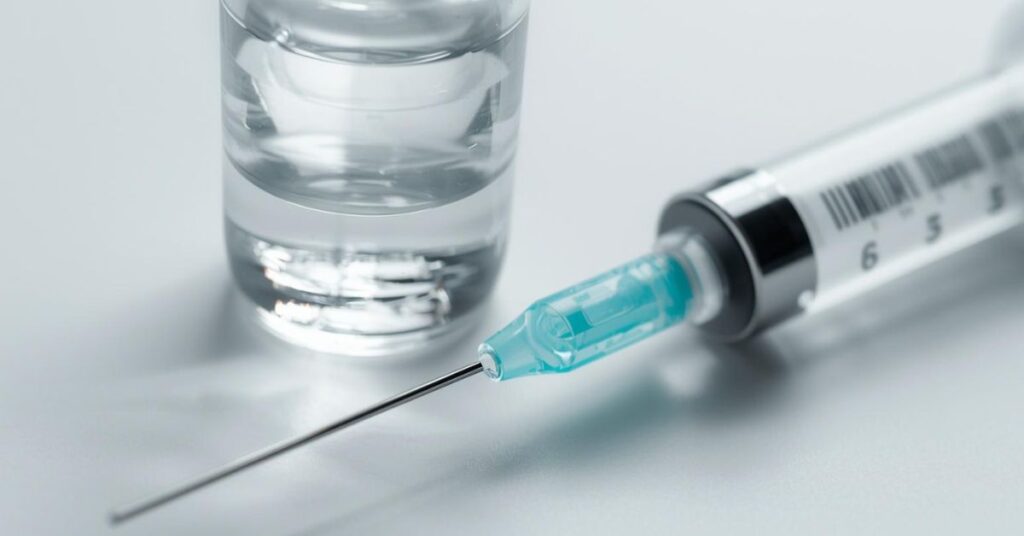 Havendo indicação médica, o plano de saúde deve cobrir o medicamento.