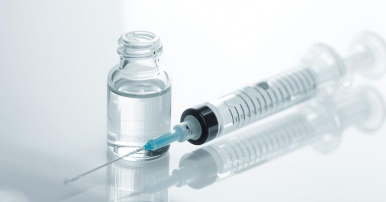 Havendo indicação médica, o plano de saúde deve cobrir o medicamento.